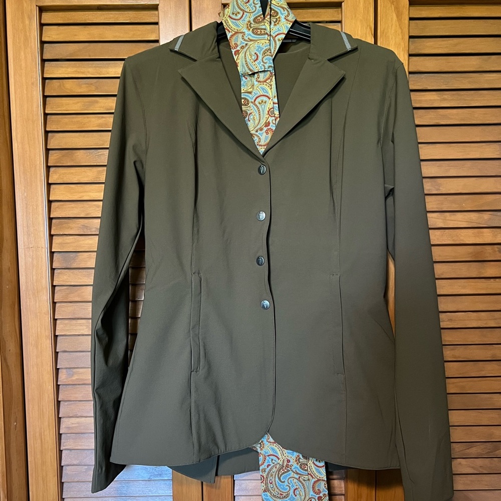 Kerrits Competitor Coat / Koat- Colt Brown